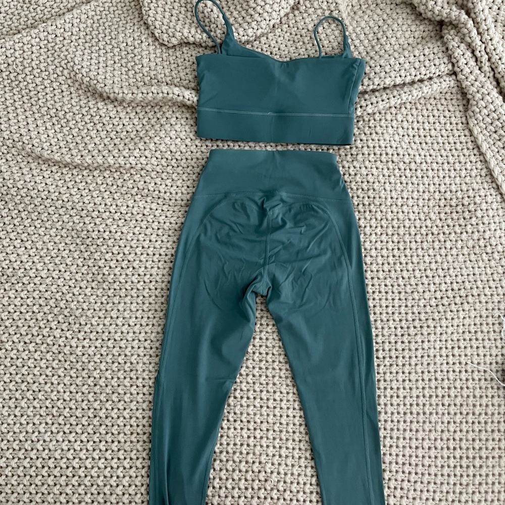 Workout set - Picture 2 of 3